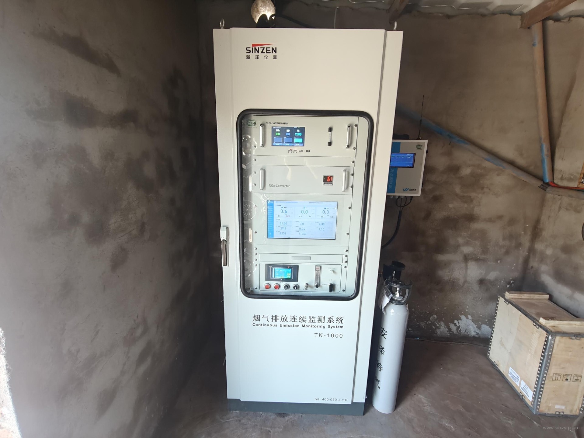 1756102314139486.jpg 煙氣在線監測系統.jpg